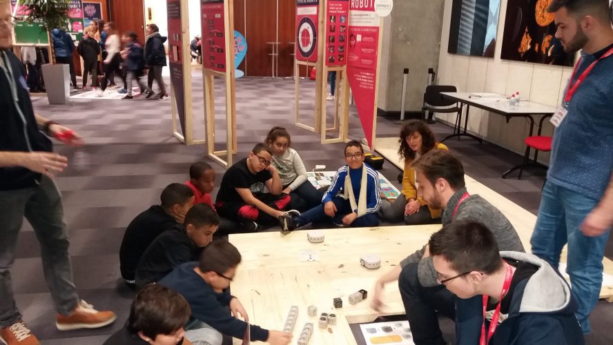 assembler des cubes programmés